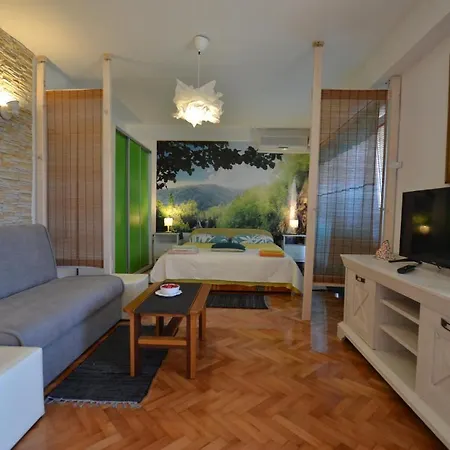 Cozy Ernesto*good Location*rovinj * روفينج